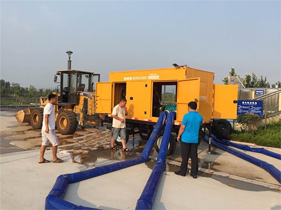 羅德移動(dòng)泵車 羅德移動(dòng)泵車