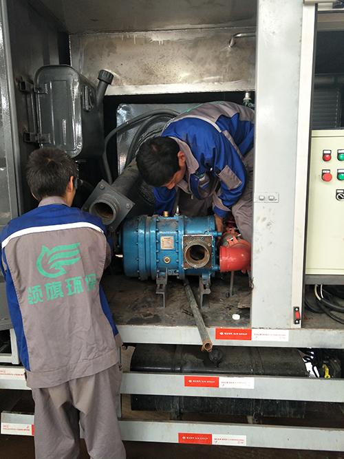 轉(zhuǎn)子泵移動(dòng)泵車(chē) 轉(zhuǎn)子泵移動(dòng)泵車(chē)