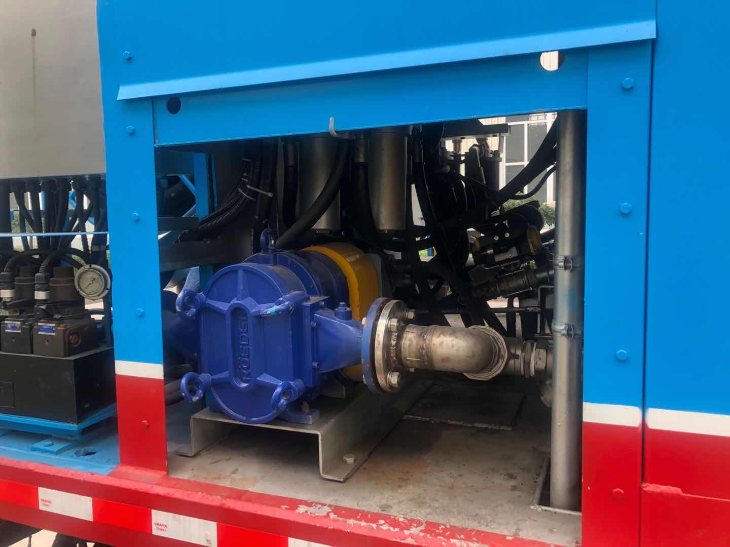 轉子泵用于礦場液態(tài)硝酸高壓輸送 轉子泵用于礦場液態(tài)硝酸高壓輸送