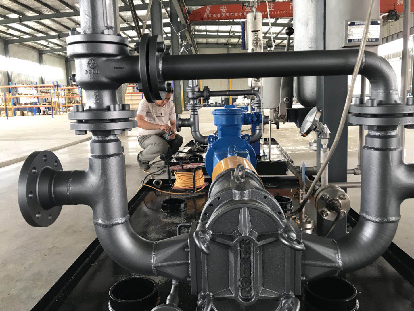 無堵塞轉(zhuǎn)子泵高效節(jié)能且耐磨損維護(hù)費(fèi)用低。